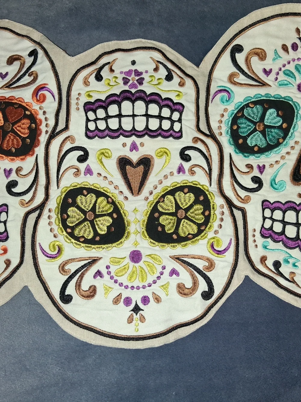 ​Cynthia Rowley Curious Day of the Dead Sugar Skulls Table Runner Embroidered